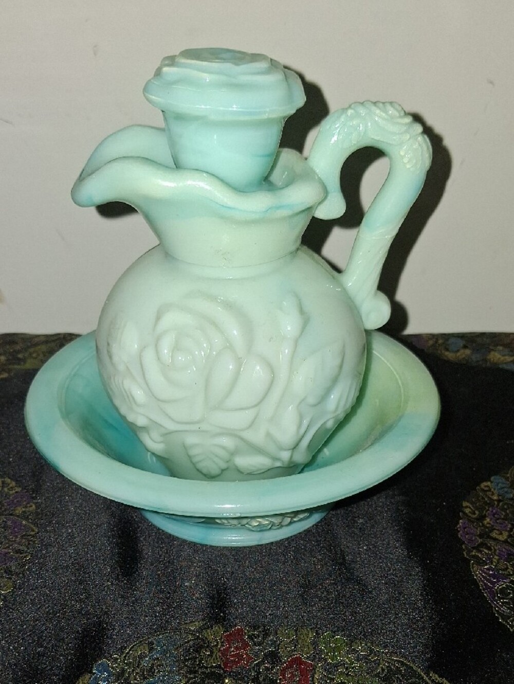 Avon Mint Green Decorative Pitcher and Basin Set